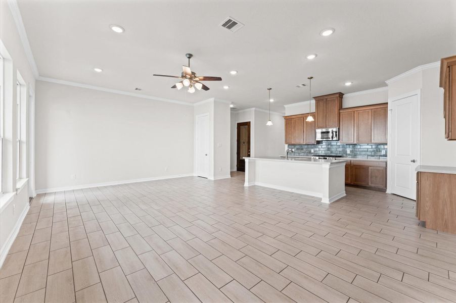 Spacious, unfurnished interior of a new home in , Pasadena (Image 20). Spacious, unfurnished interior of a new home in , Pasadena (Image 20).