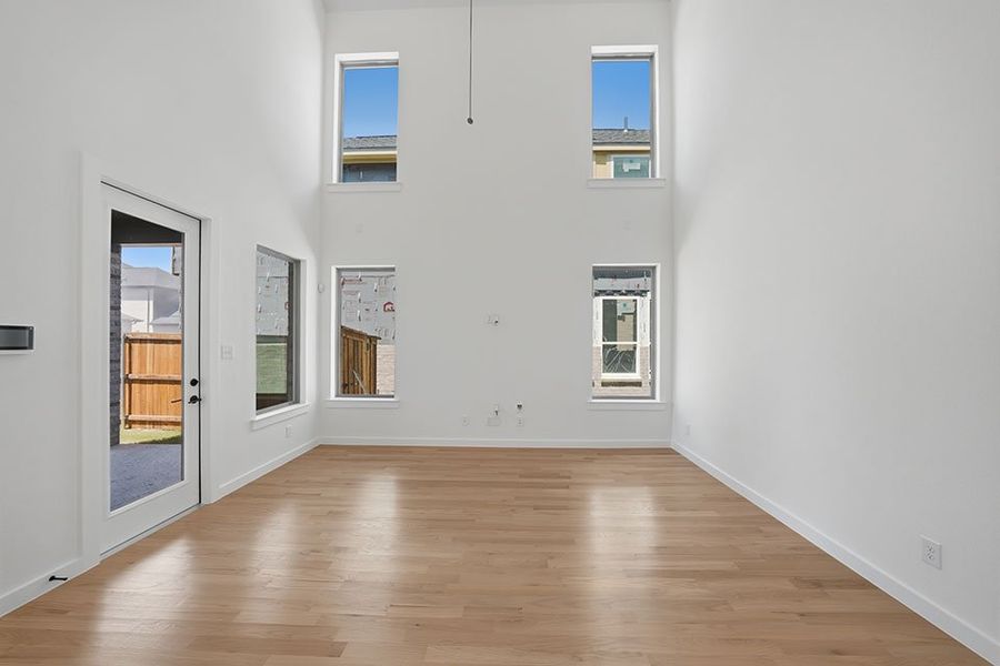 Spacious, unfurnished interior of a new home in Light Farms Brenham - 40' Lots, Celina (Image 23).