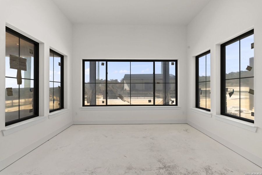 Exterior details and patio area of a home in , Bulverde (Image 3).