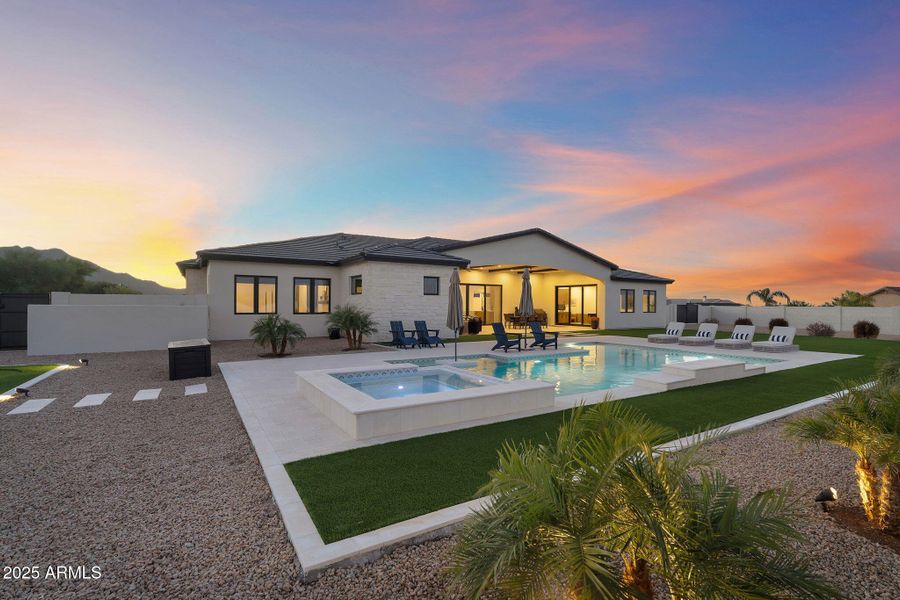 60-web-or-mls-DSC00393 60-web-or-mls-DSC00393