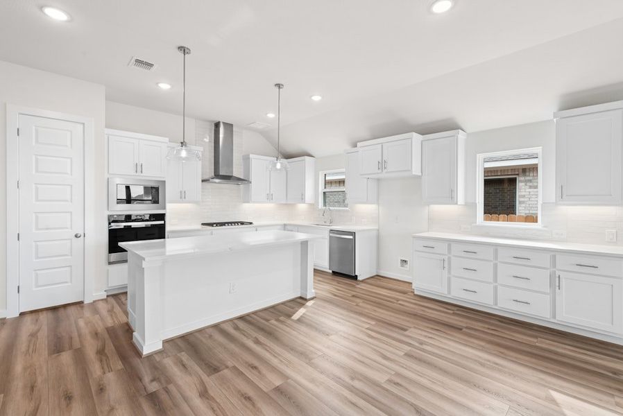 Furnished interior view inside a new home in University Heights, Round Rock (Image 8).