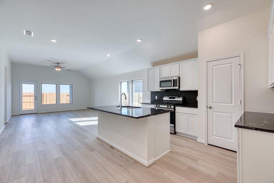 Furnished interior view inside a new home in Aldeana - Tejas Collection, Bonney (Image 9).