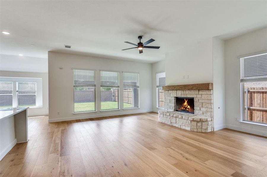 Image 28 of a home in Willow Wood Classic 60. Image 28 of a home in Willow Wood Classic 60.