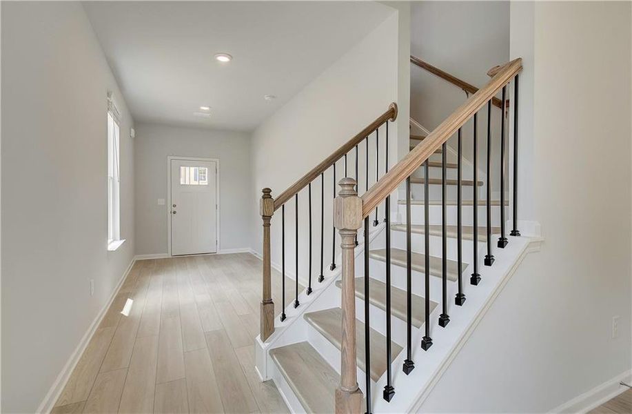 Spacious, unfurnished interior of a new home in Enclave at Evergreen, Fairburn (Image 14).