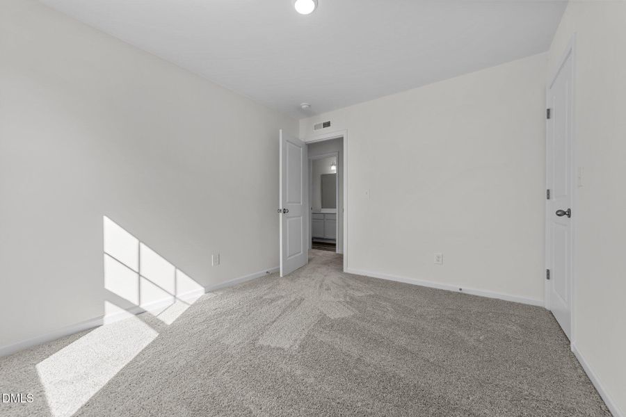 29-web-or-mls-6S8A8999 29-web-or-mls-6S8A8999