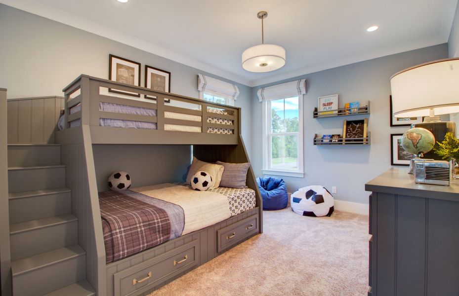 Representative furnished interior of a home built from the Poplar by Pulte Homes in Long Savanna, Charleston (Image 13).