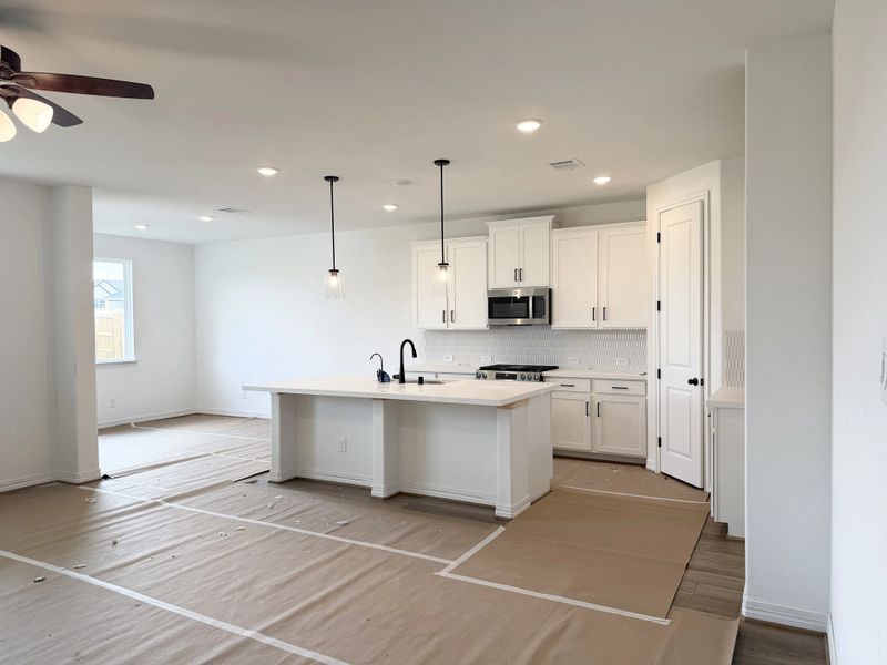 Image 20 of a home in Dellrose.