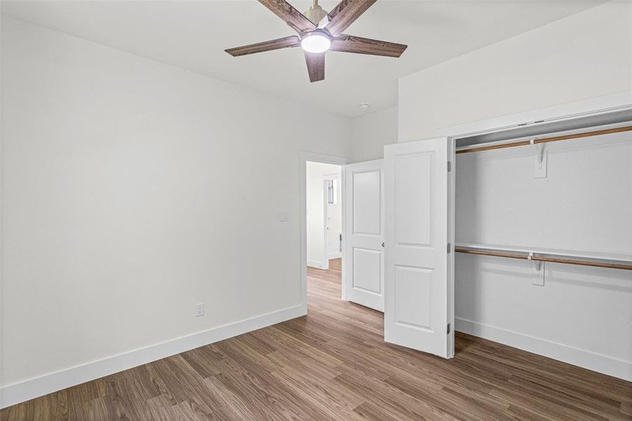 Spacious, unfurnished interior of a new home in , Granbury (Image 32).