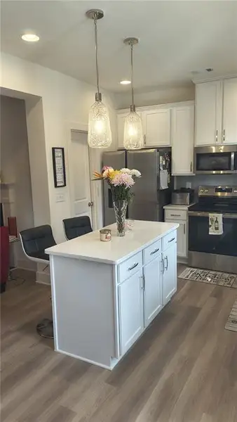 Furnished interior view inside a new home in , Conyers (Image 4). Furnished interior view inside a new home in , Conyers (Image 4).