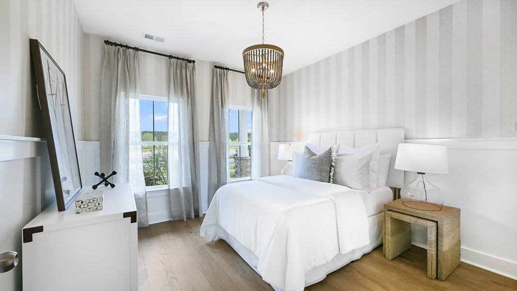 1716 Osprey Bed2 2of2 F1 Base2 9 19 25