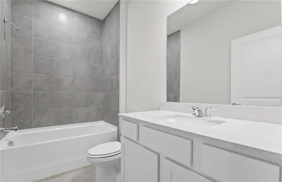 Furnished interior view inside a new home in Overland, Locust Grove (Image 12).