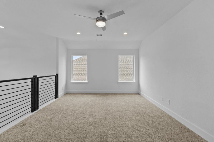 Spacious, unfurnished interior of a new home in Hills of Westlake, Conroe (Image 31). Spacious, unfurnished interior of a new home in Hills of Westlake, Conroe (Image 31).