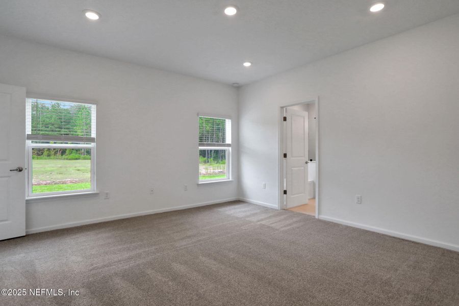 Spacious, unfurnished interior of a new home in Jennings Farm, Middleburg (Image 18). Spacious, unfurnished interior of a new home in Jennings Farm, Middleburg (Image 18).