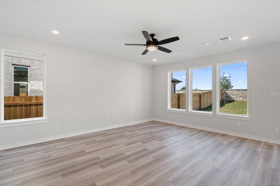 Spacious, unfurnished interior of a new home in Flora, Hutto (Image 32).