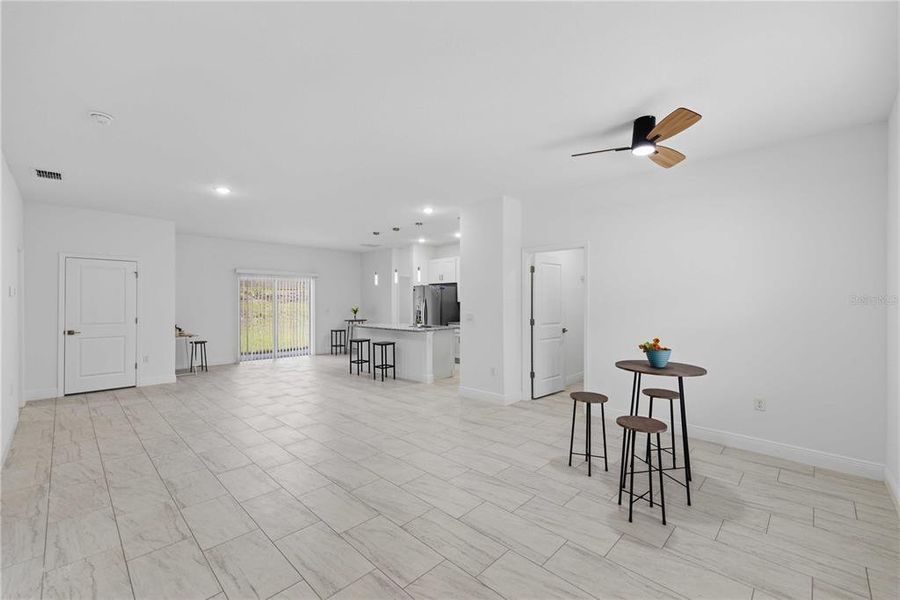 Spacious, unfurnished interior of a new home in , Citrus Springs (Image 35). Spacious, unfurnished interior of a new home in , Citrus Springs (Image 35).
