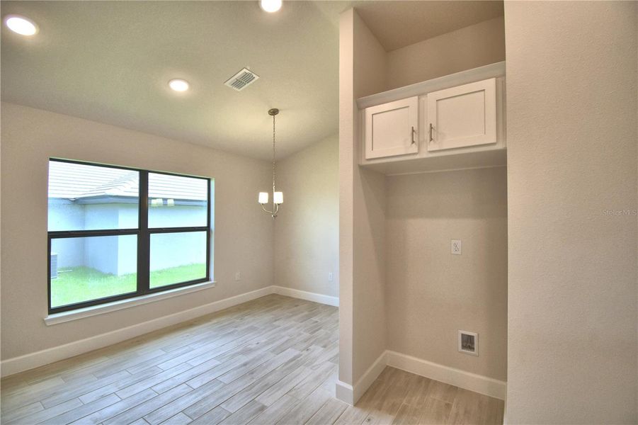 Spacious, unfurnished interior of a new home in Lake Juliana Estates, Auburndale (Image 16). Spacious, unfurnished interior of a new home in Lake Juliana Estates, Auburndale (Image 16).