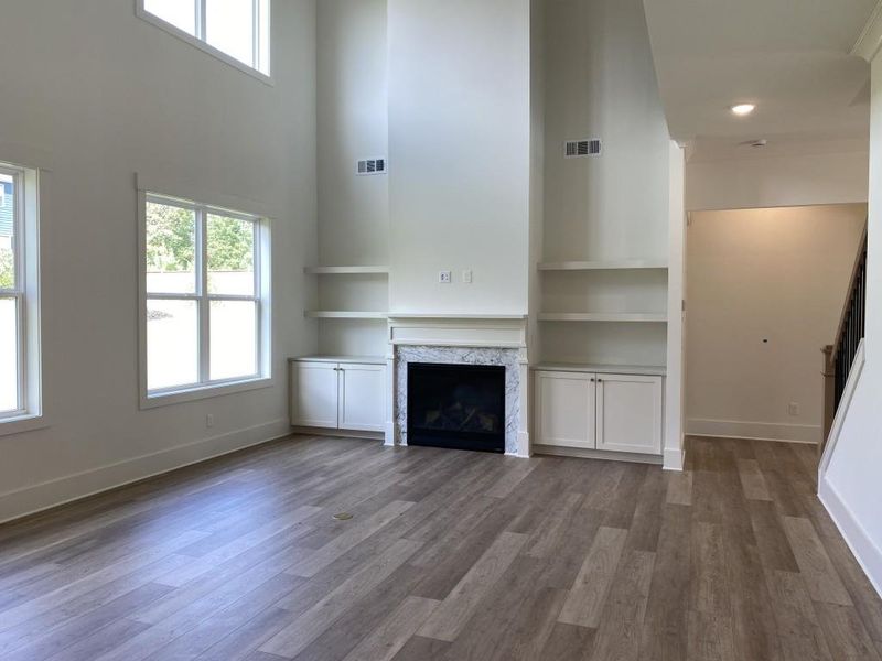 Spacious, unfurnished interior of a new home in Hillshire, Cumming (Image 21).