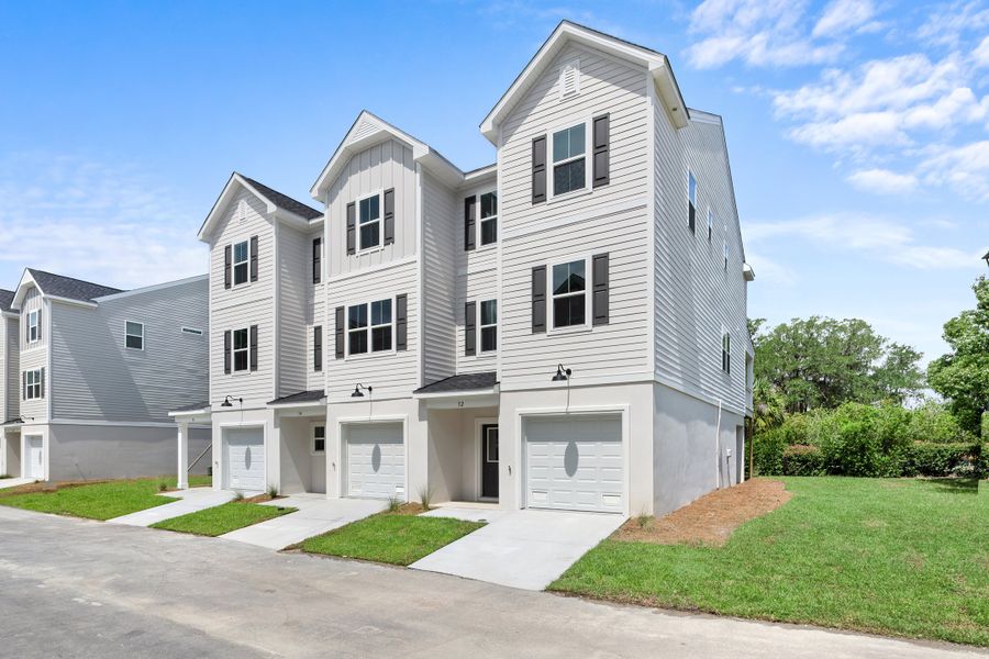 Savannah, GA New Home.  - Slide 4