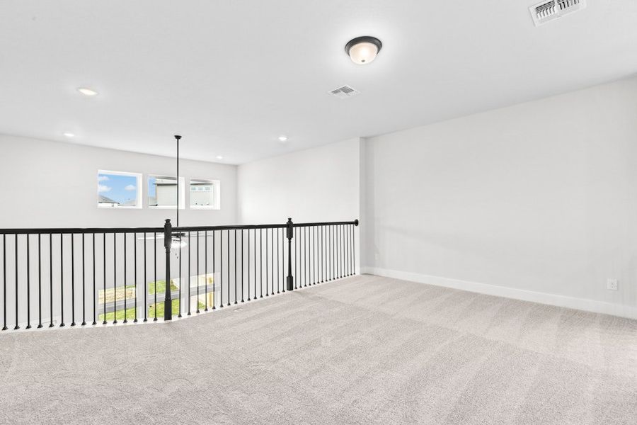 Spacious, unfurnished interior of a new home in Blackhawk, Pflugerville (Image 29).