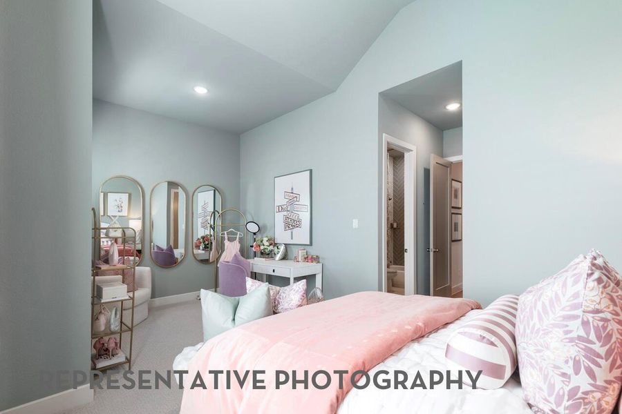 Furnished interior view inside a new home in Kresston, Montgomery (Image 12).