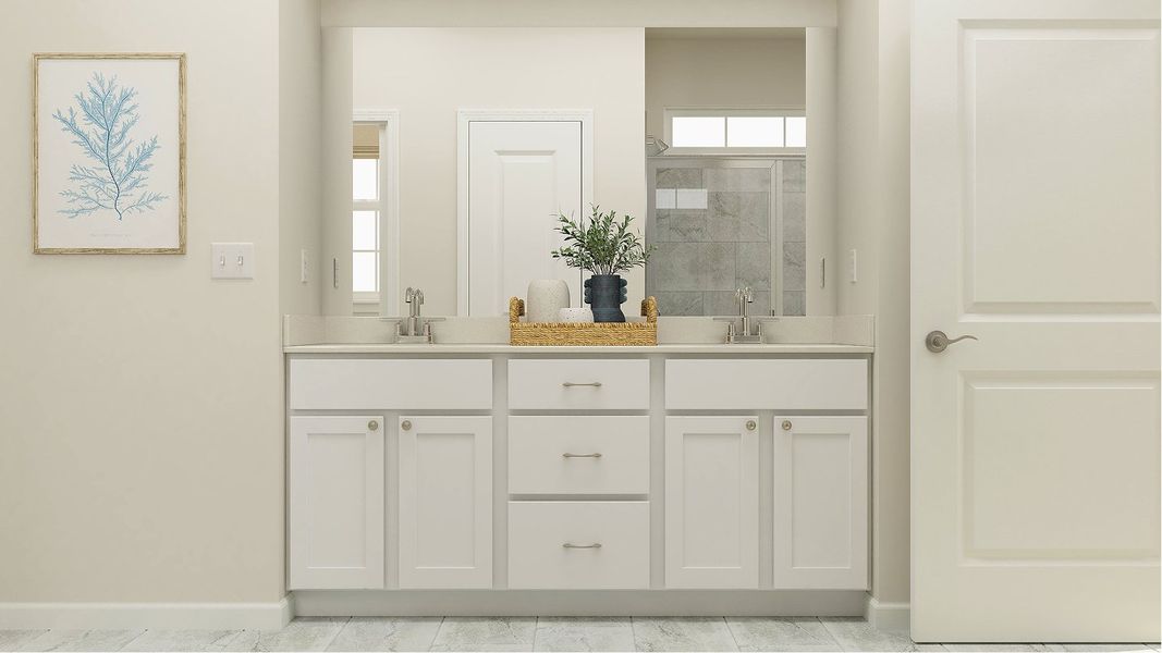 2563 Cambridge II Owners Bath 1of2 F1 060625