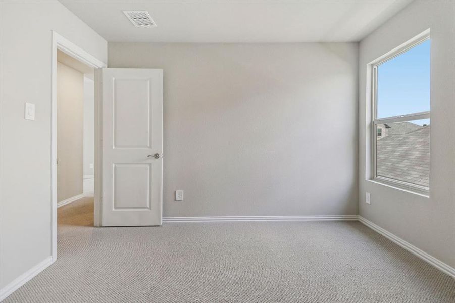 Photo is not of the actual home, but is an inspirational photo of builder’s model home and may depict options, furnishings, and/or decorator features that are not included. Photo is not of the actual home, but is an inspirational photo of builder’s model home and may depict options, furnishings, and/or decorator features that are not included.