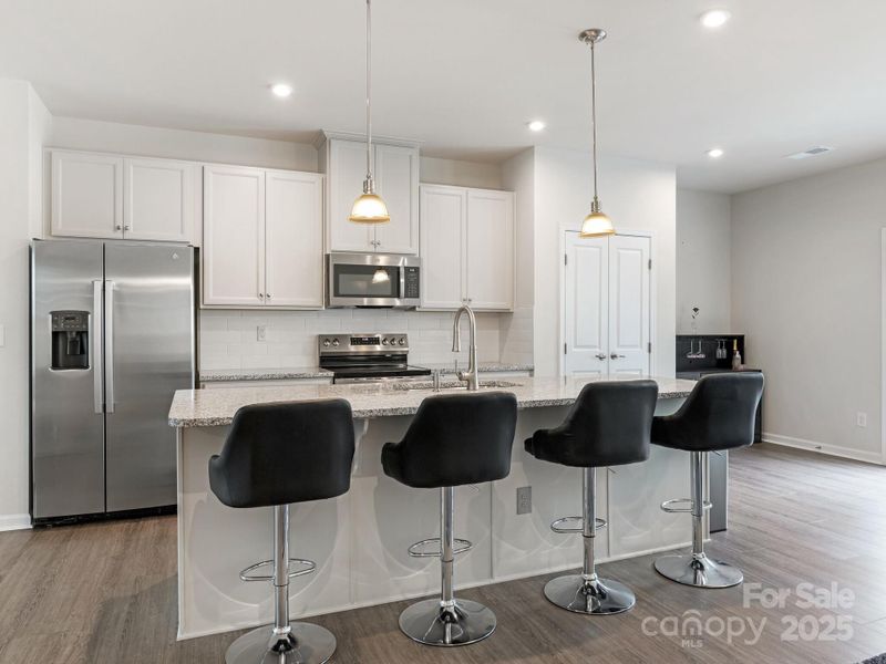 Plenty of room at the island!