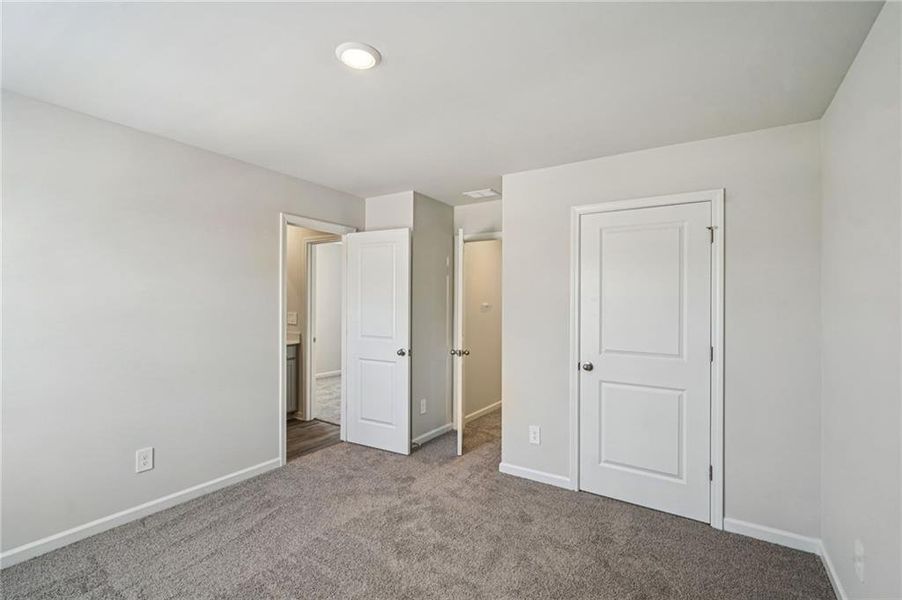 Spacious, unfurnished interior of a new home in Artisan Walk, Fairburn (Image 23).