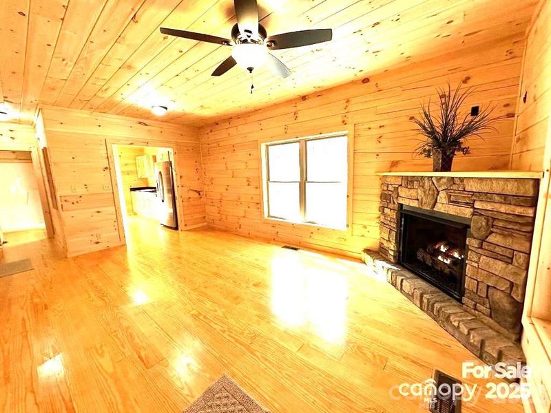 Spacious, unfurnished interior of a new home in , Rutherfordton (Image 21).