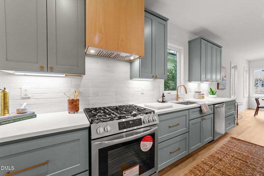 35-web-or-mls-VB4A5516 35-web-or-mls-VB4A5516