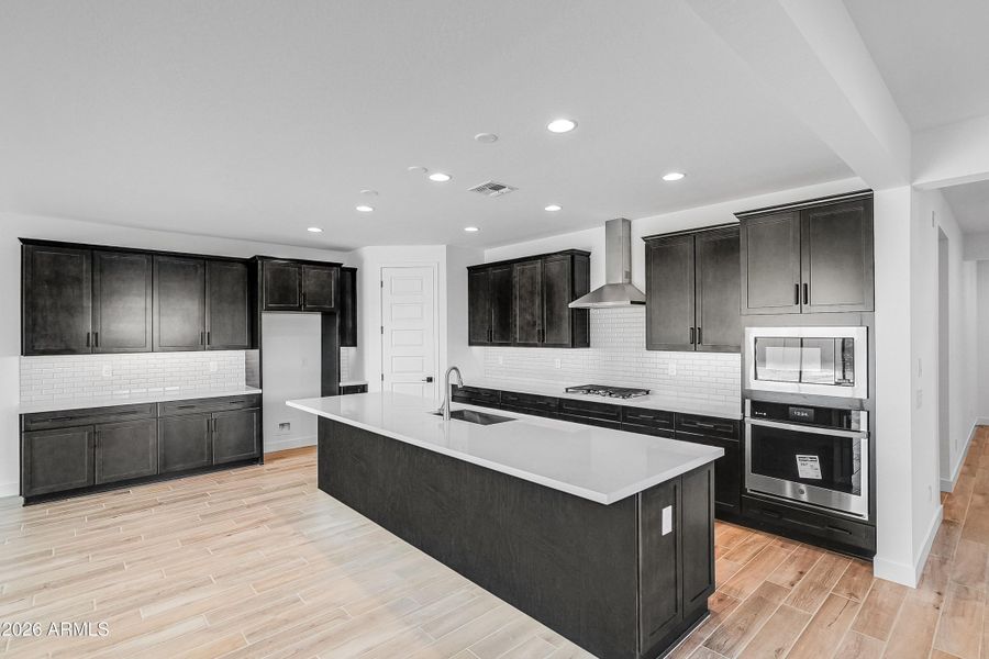 hj-az-phoenix-asante-journey-overland-lo