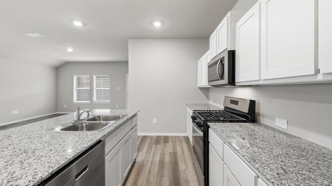 Furnished interior view inside a new home in Hickory Grove, Denton (Image 9).