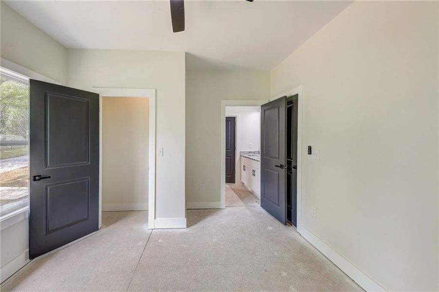 Spacious, unfurnished interior of a new home in , Atlanta (Image 18). Spacious, unfurnished interior of a new home in , Atlanta (Image 18).