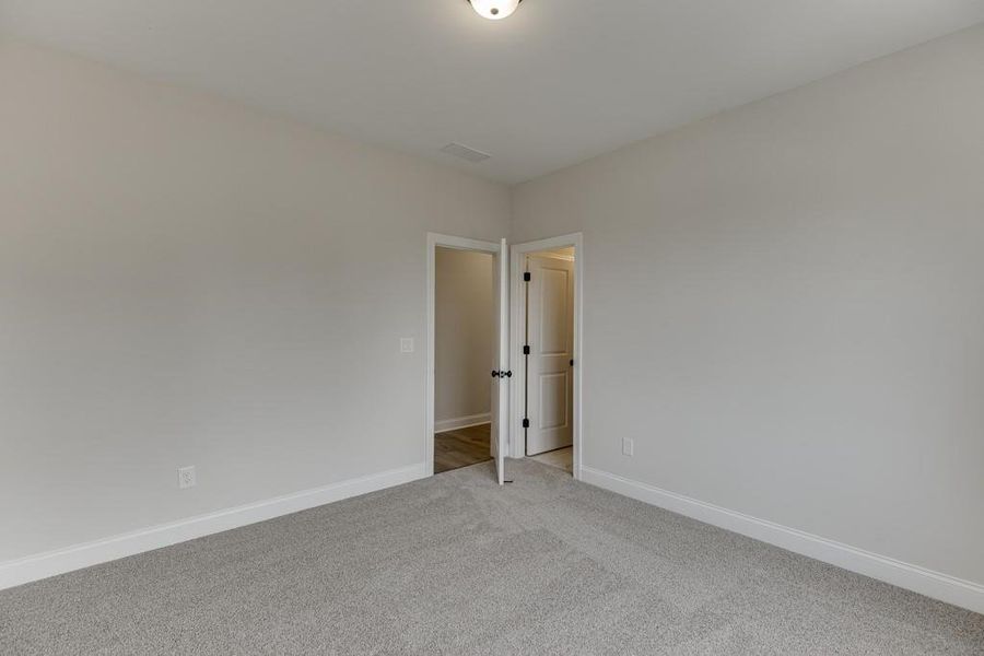 Spacious, unfurnished interior of a new home in , Buford (Image 34).