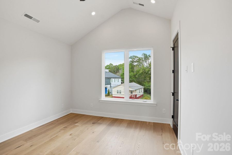 Spacious, unfurnished interior of a new home in , Charlotte (Image 20).