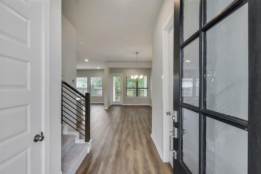 Spacious, unfurnished interior of a new home in Summer Place  35', Montgomery (Image 58).