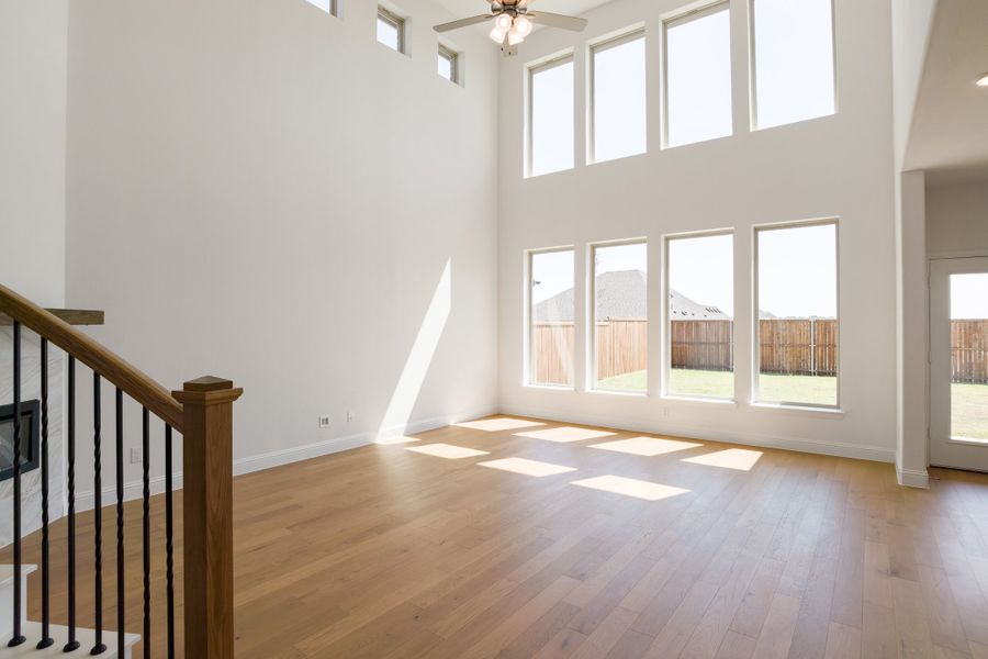 Spacious, unfurnished interior of a new home in Enclave at Legacy Hills, Celina (Image 22).