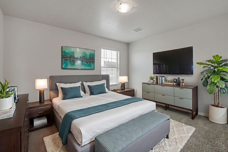 Furnished interior view inside a new home in Emerald Estates, Horizon City (Image 6). Furnished interior view inside a new home in Emerald Estates, Horizon City (Image 6).