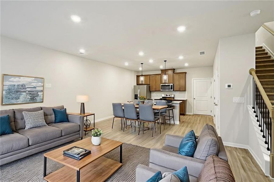 Furnished interior view inside a new home in Avalon - Vista Series, Conyers (Image 8). Furnished interior view inside a new home in Avalon - Vista Series, Conyers (Image 8).