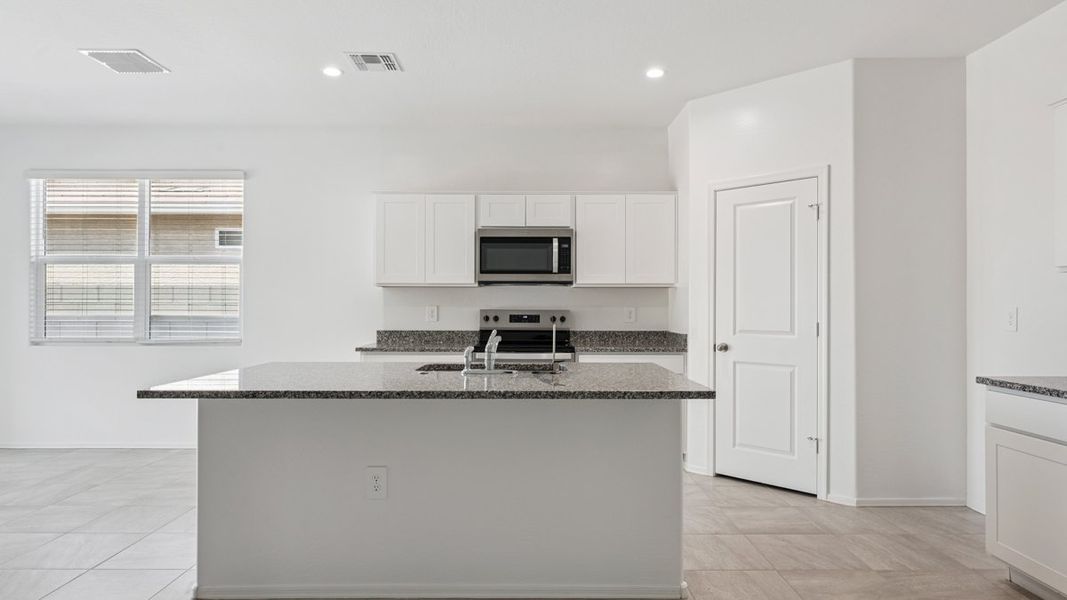 Furnished interior view inside a new home in Quail Ranch, San Tan Valley (Image 5).