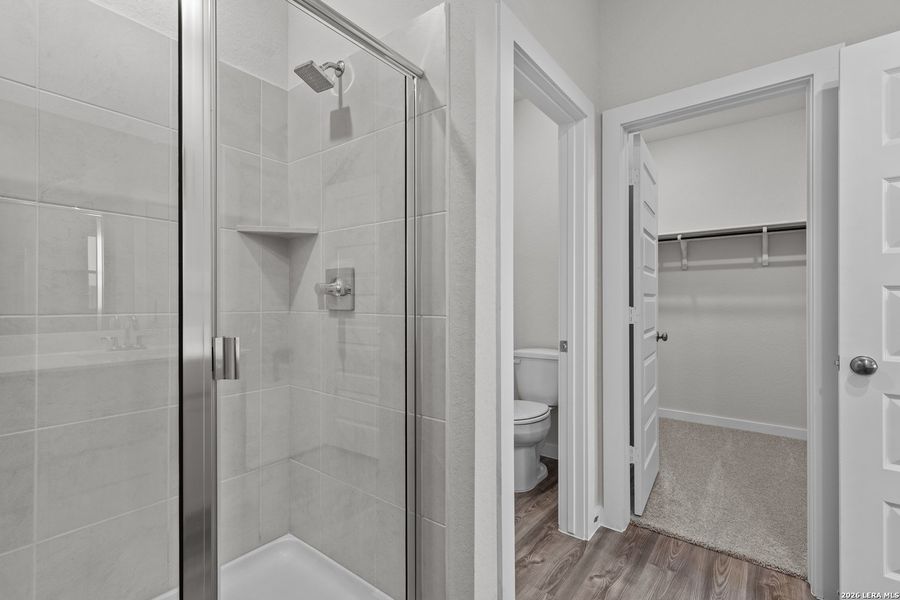 Furnished interior view inside a new home in Mesa Vista, San Antonio (Image 7).