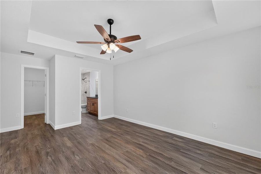 Spacious, unfurnished interior of a new home in , Ocklawaha (Image 29).