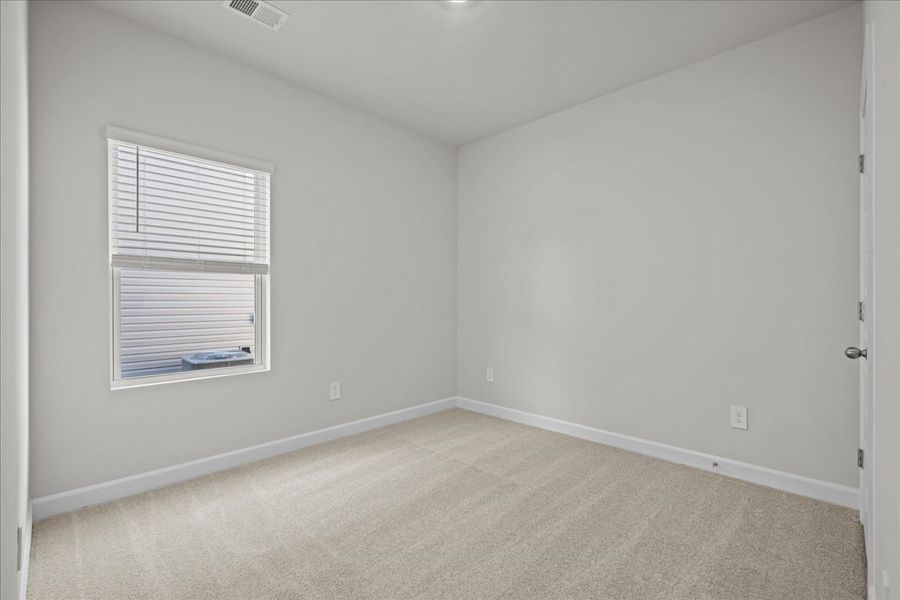 Spacious, unfurnished interior of a new home in Creek Ridge - Signature Collection, Spartanburg (Image 13). Spacious, unfurnished interior of a new home in Creek Ridge - Signature Collection, Spartanburg (Image 13).