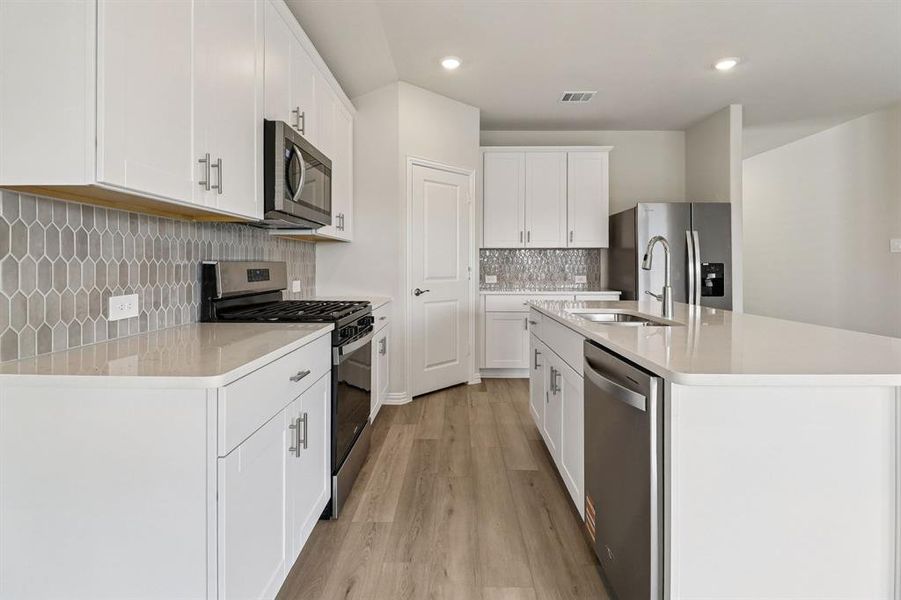 Photo is not of the actual home, but is an inspirational photo of builder’s model home and may depict options, furnishings, and/or decorator features that are not included.