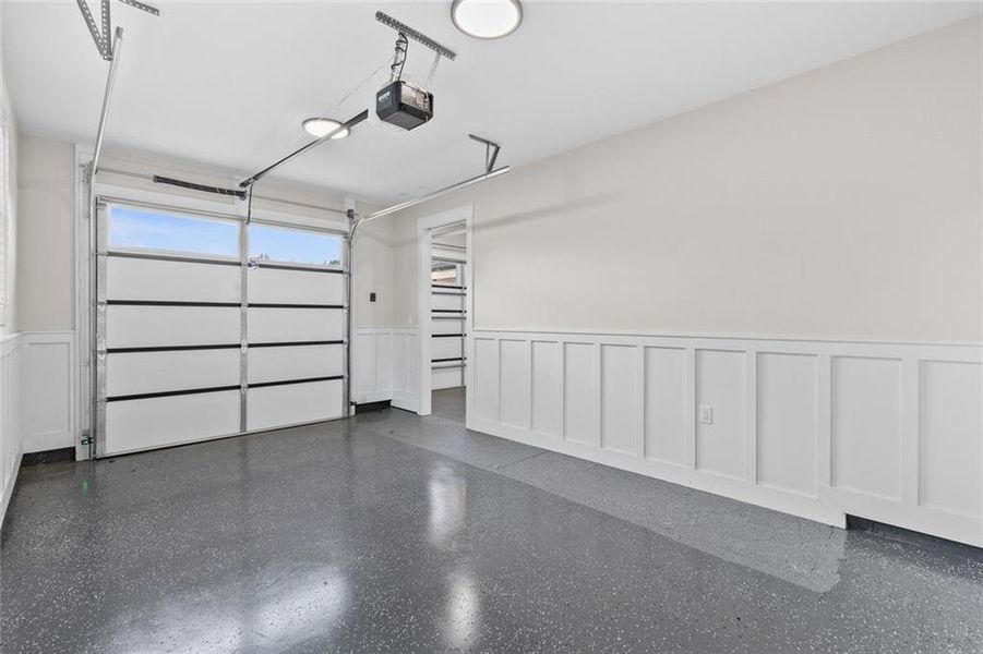 Spacious, unfurnished interior of a new home in , Bethlehem (Image 22).