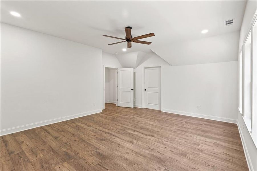 Spacious, unfurnished interior of a new home in , Dahlonega (Image 28). Spacious, unfurnished interior of a new home in , Dahlonega (Image 28).