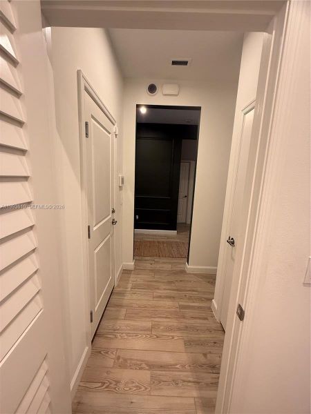 Spacious, unfurnished interior of a new home in Tradition, Port St. Lucie (Image 21).