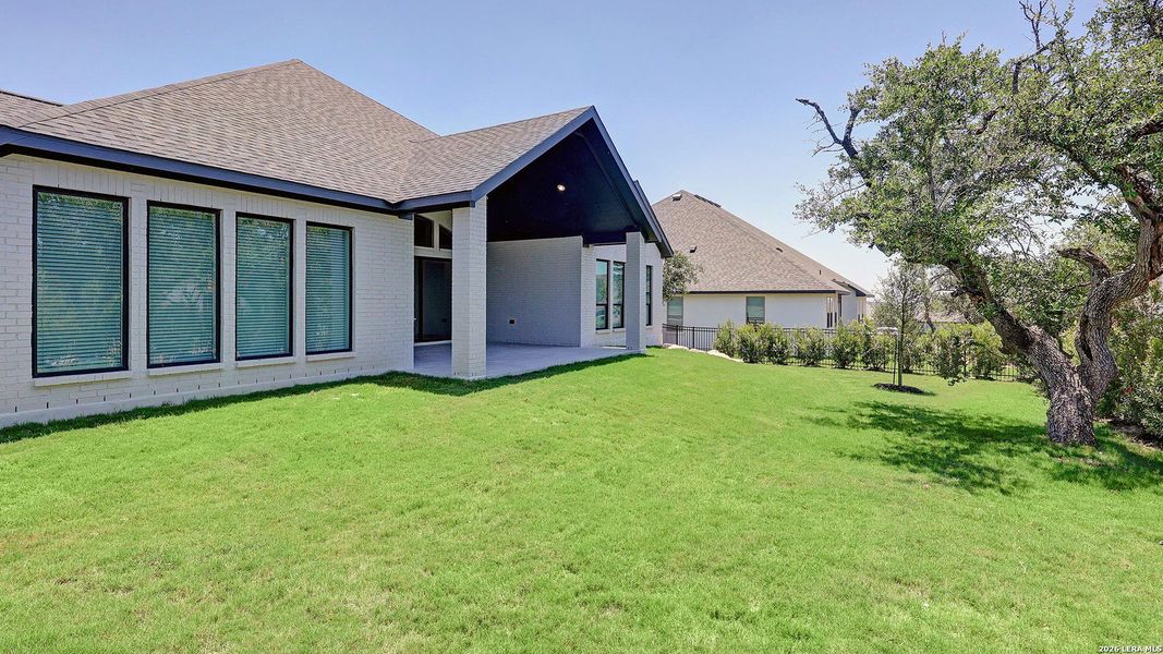 Exterior details and patio area of a home in Esperanza, Boerne (Image 24).
