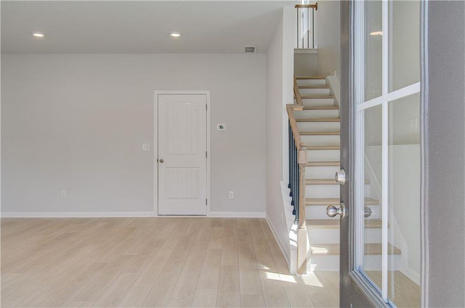 Spacious, unfurnished interior of a new home in Daybreak, Newnan (Image 26).