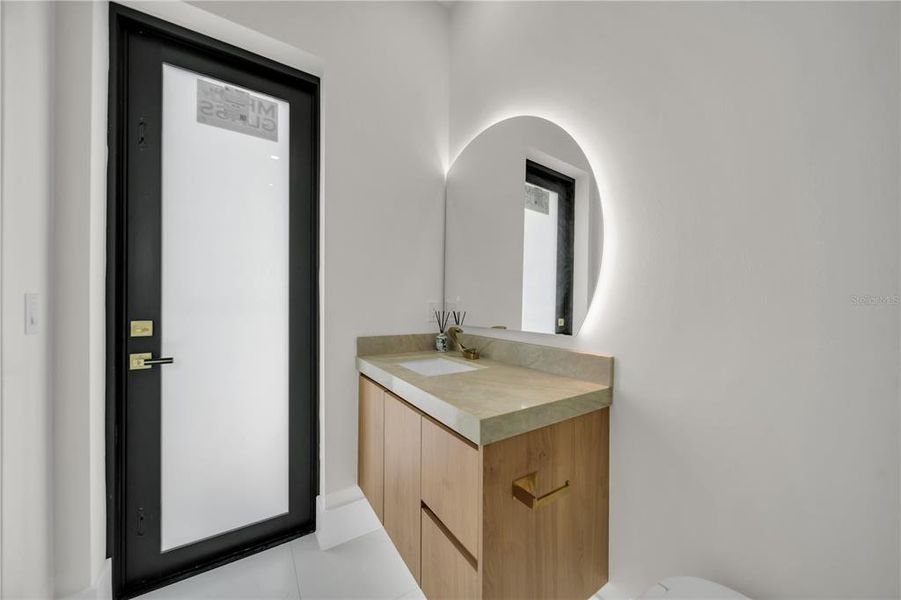 Furnished interior view inside a new home in , Cape Coral (Image 15).